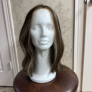 COPY - 18” Human hair wig “JESS” Wigs from Tiffani **NEW** Ash brown with highl…
